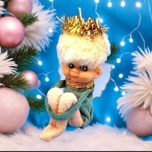 Vintage 1950s Napco Pixie Angel Knee Hugger Ornament Japan Green Felt Gold Halo